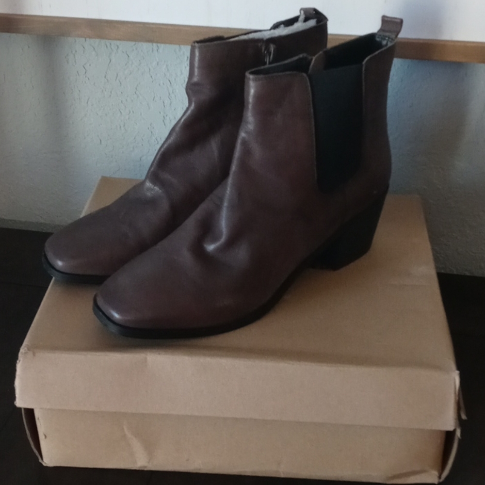 Lucky Brand boots